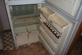 Продаю новый холодильник Бирюса