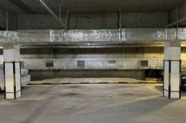 Гаражи и машиноместа, Продам