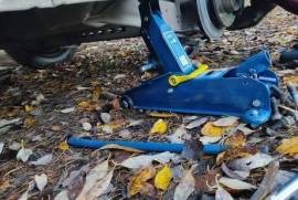 Аренда прокат подкатной гидравлический домкрат KRA Аренда прокат подкатной гидравлический домкрат KRA