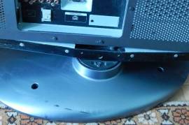 Телевизор ЖК HITACHI 42PD9800TA