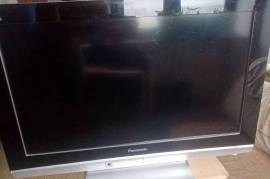 Телевизор LCD Panasonic, 32"